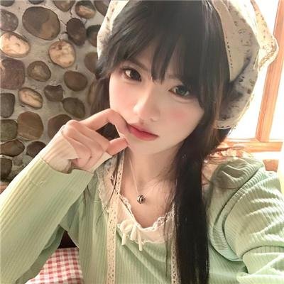 爱在心里口难开