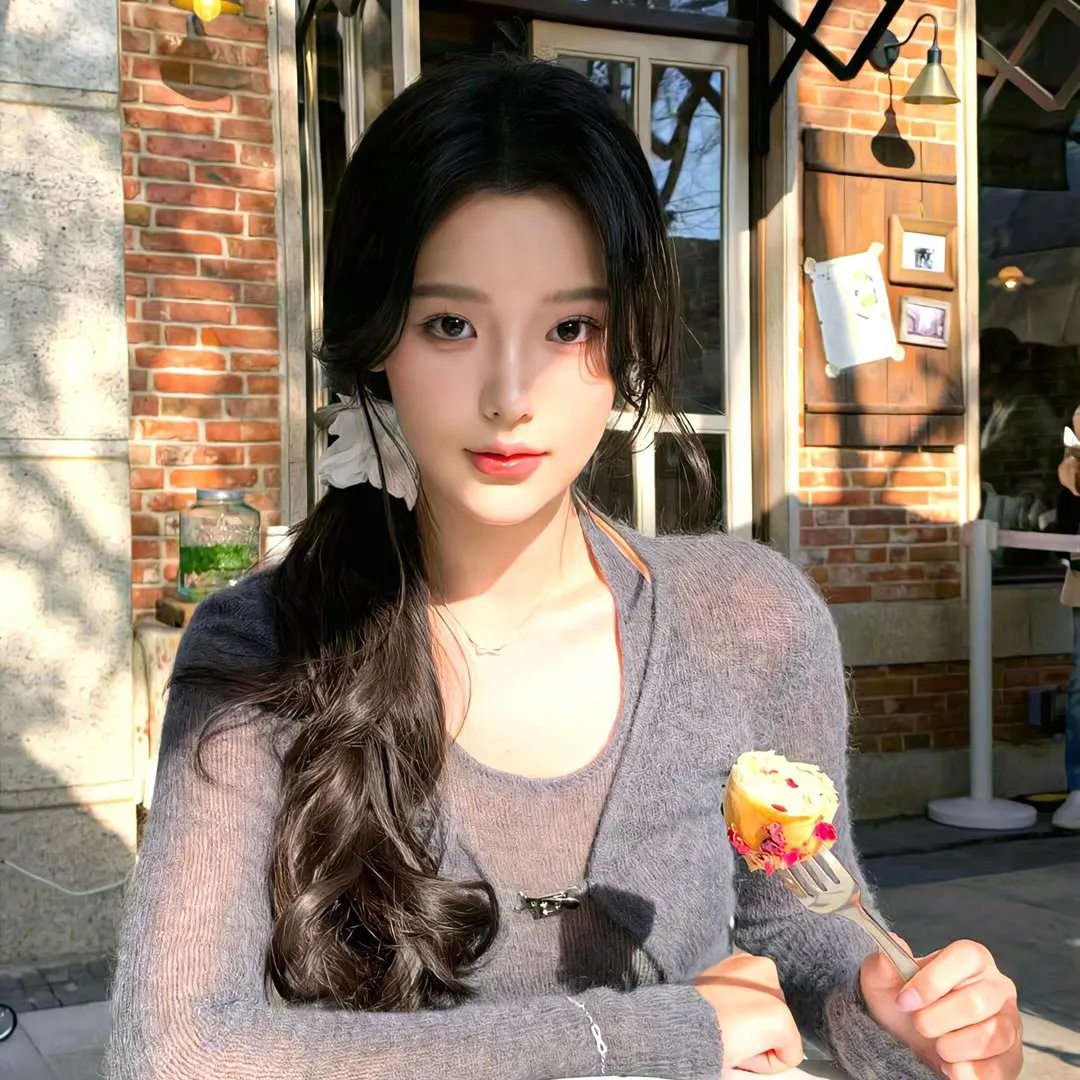 好女三头瞒